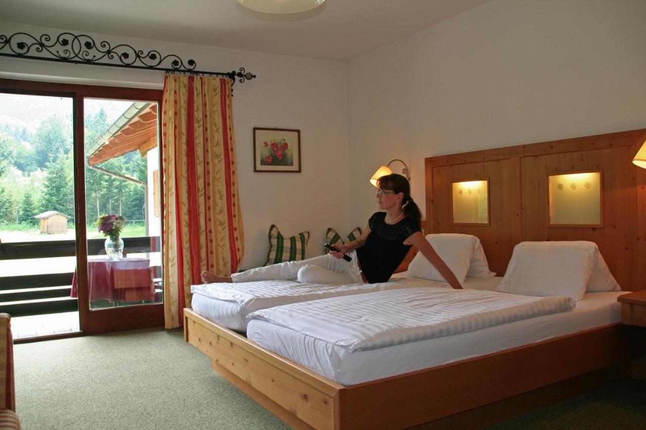 Hotel Garni Pension Zur Wacht Strobl Camera foto